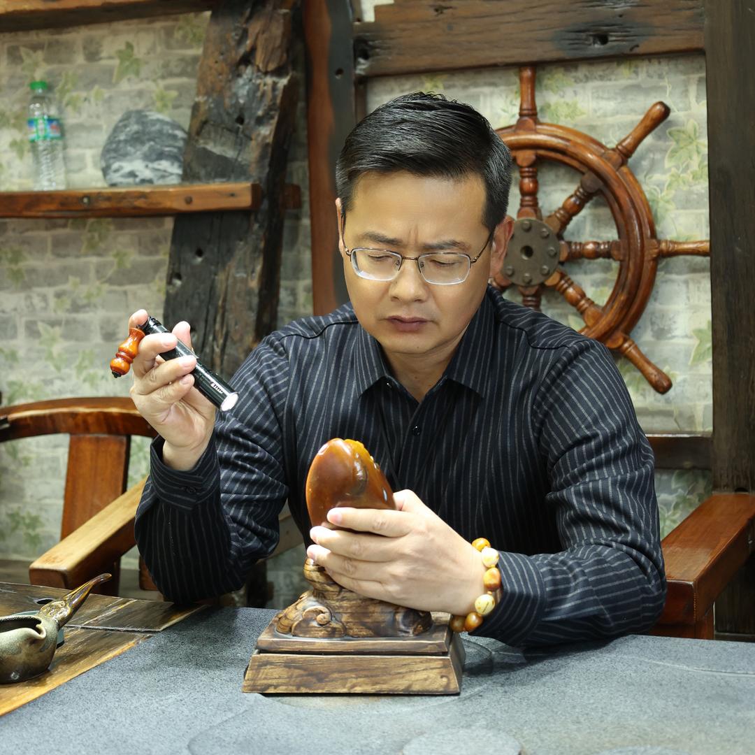 和田玉雕老张（览众）