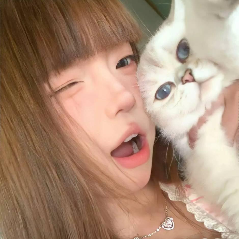 腮红萌萌. 🐾