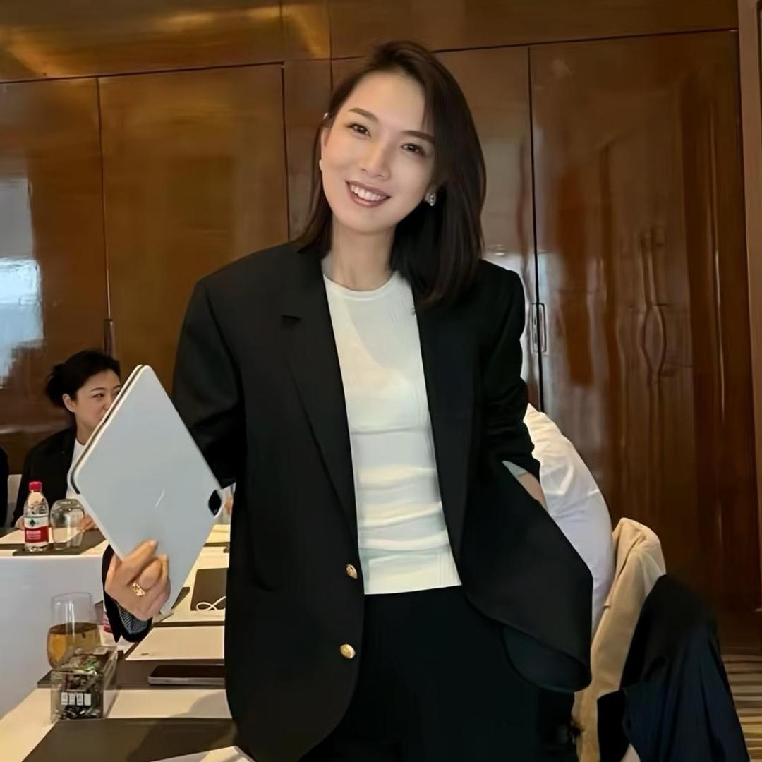 老马Marius（直播穿搭)