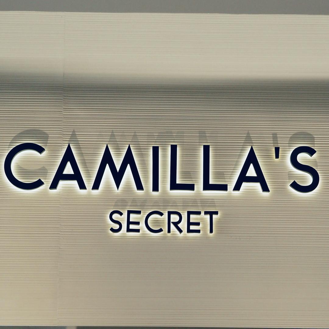 卡密女装招商花园店