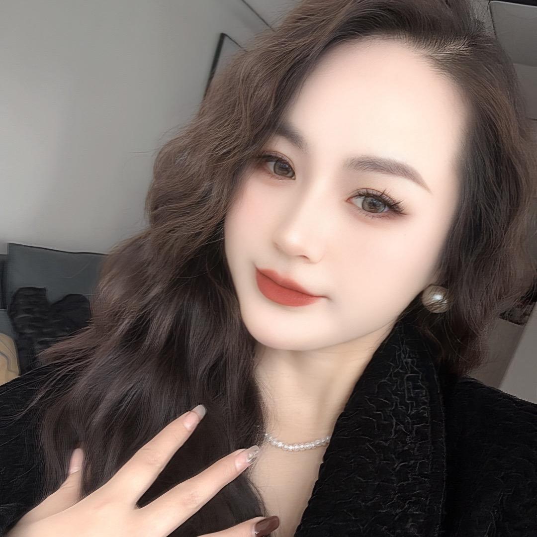 @张 得美