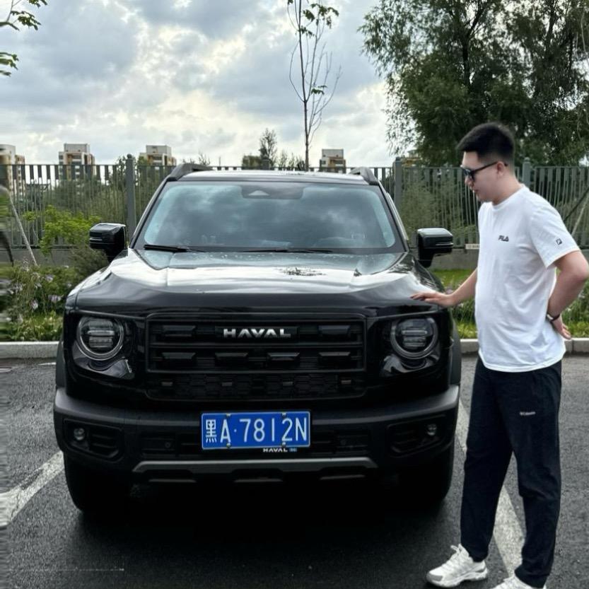 阿伟的大狗
