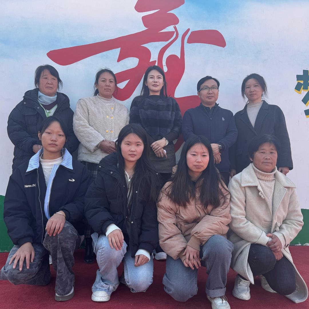 化庄七道口红光学校