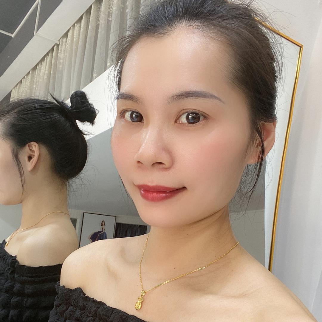 帝奥斯门窗-吖雅