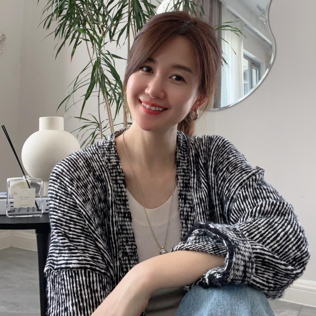 老李ulight轻奢女装