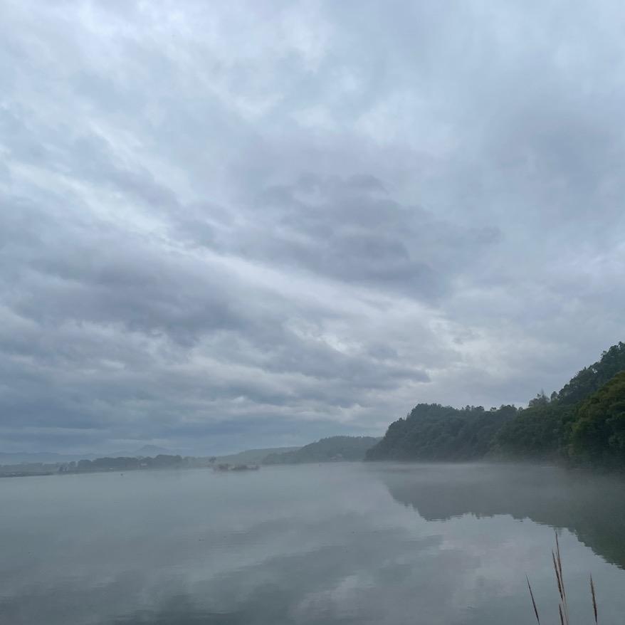 潮童中心童装店