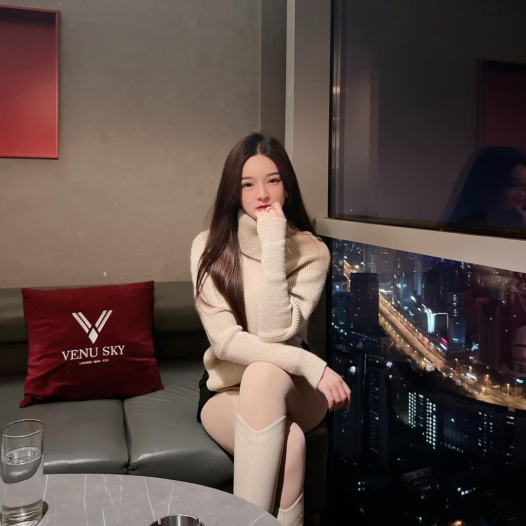 小含.