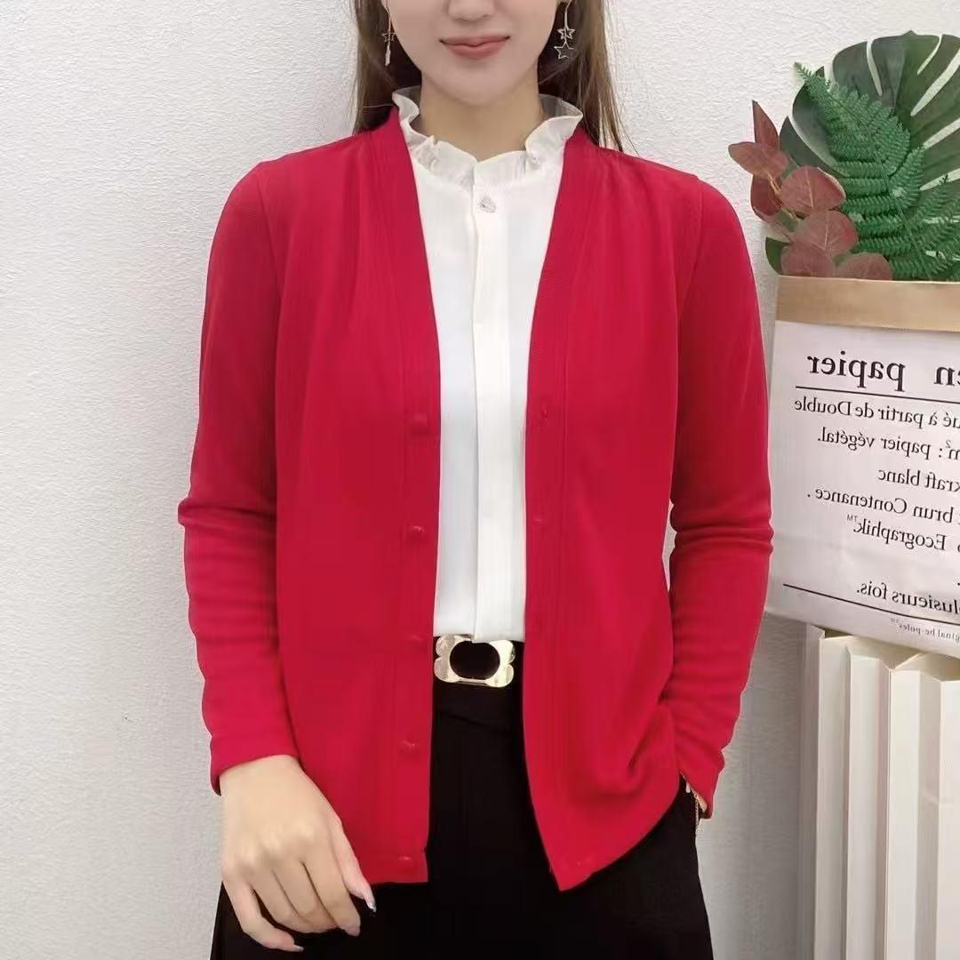 伦智服装店