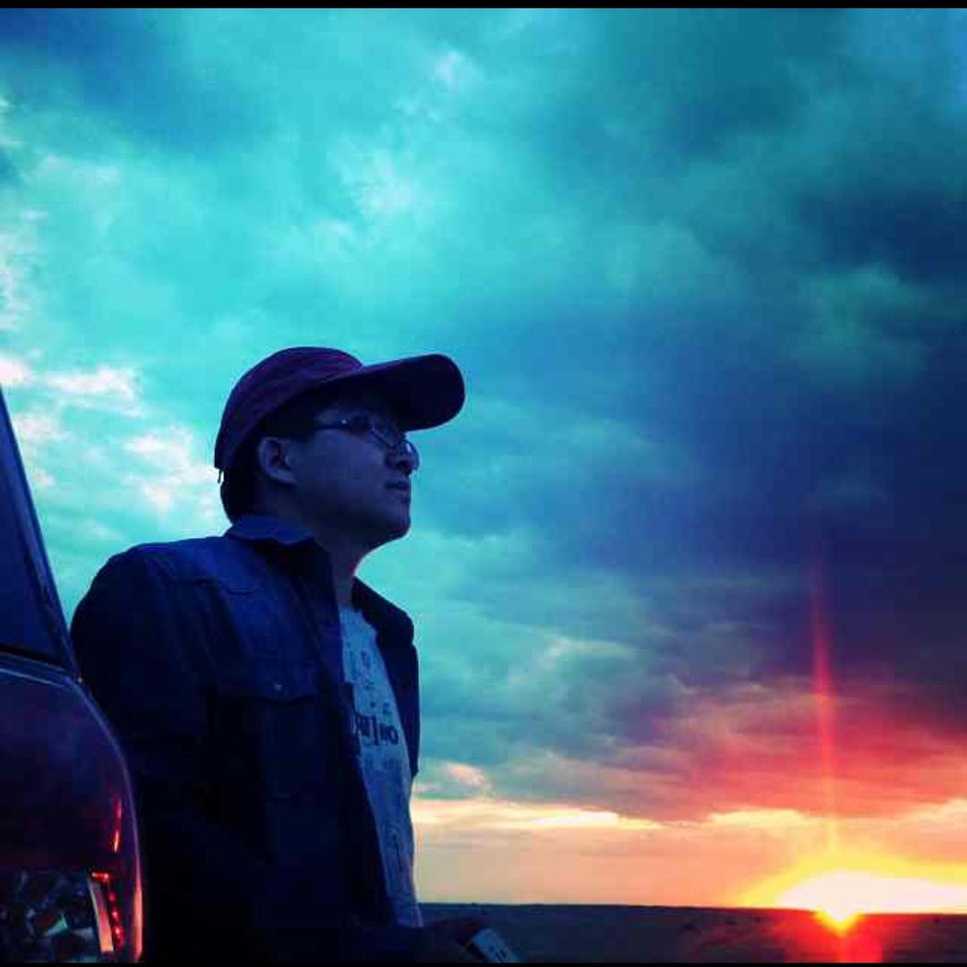 冒烟的阿凡提-东哥