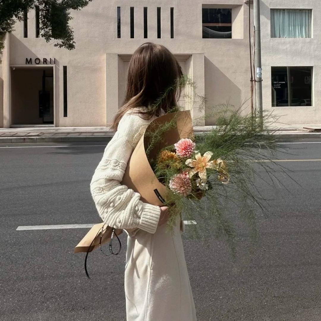 大雪极简女装