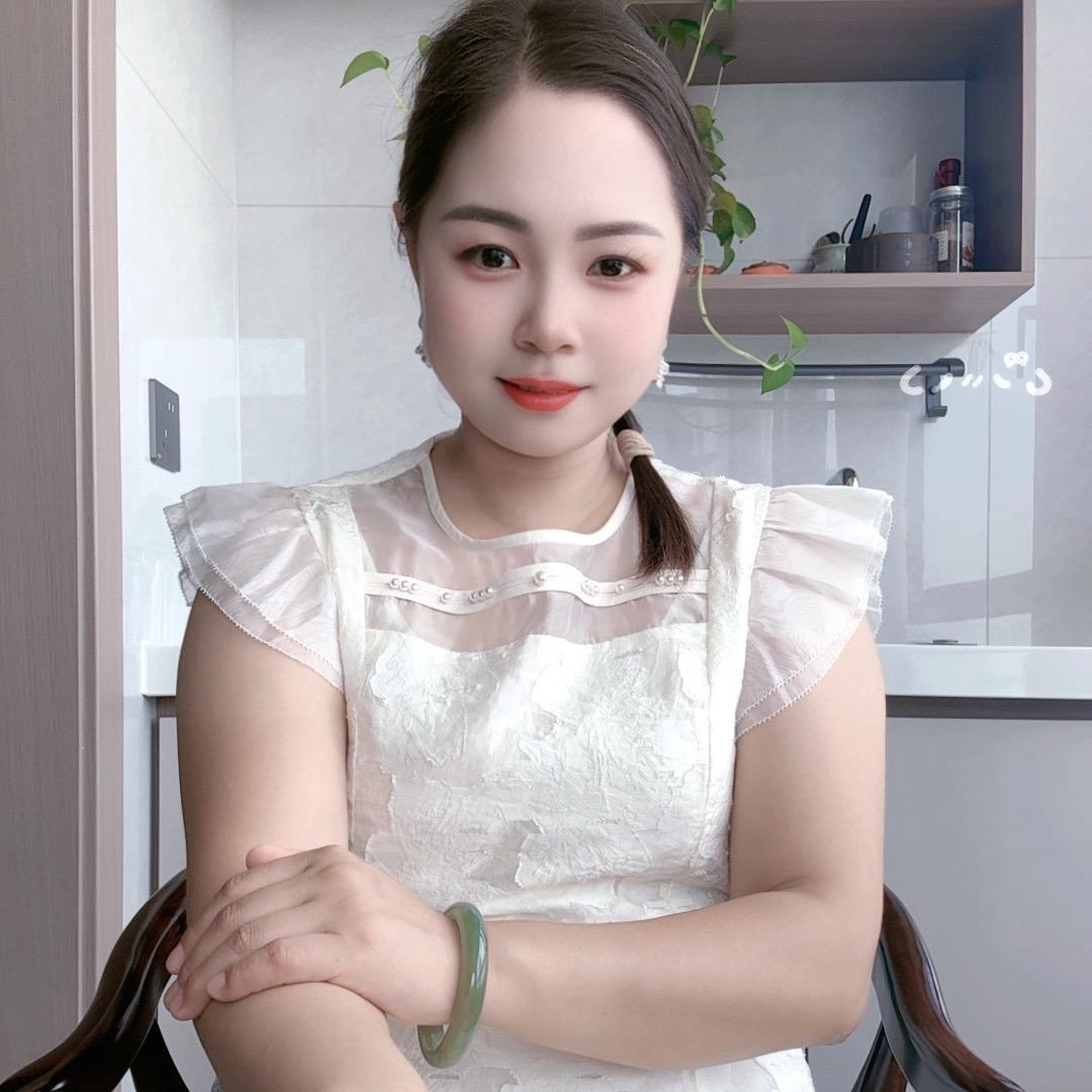 AA雷小婉🌸🌸🌸