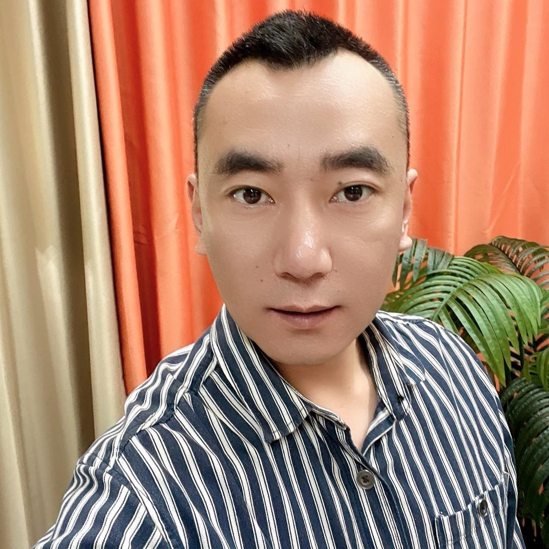 东来阿木木