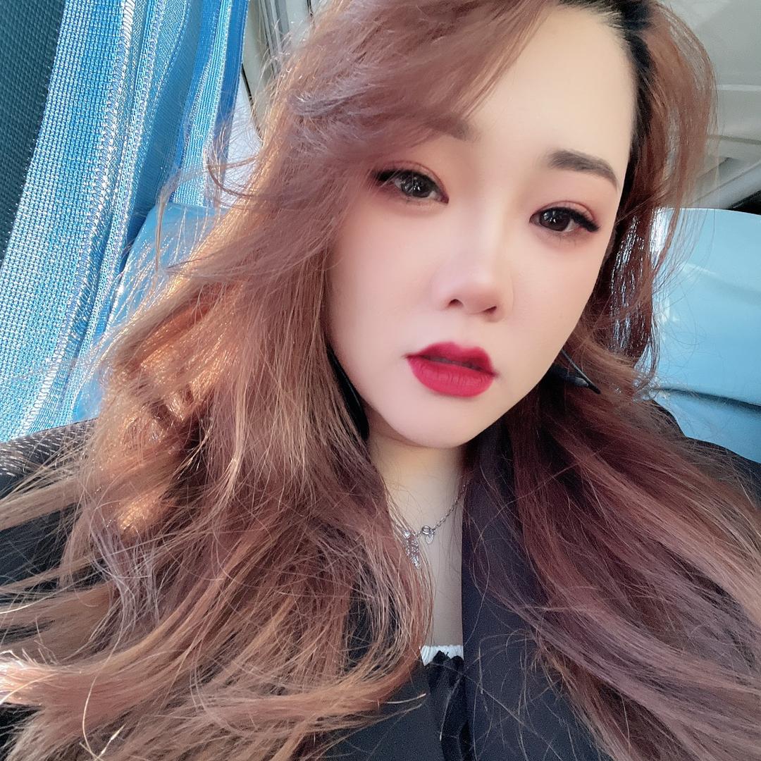 林西县岚画指美甲美睫设计师欣岚