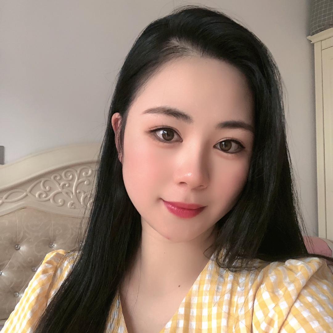 素颜姑娘丹妮