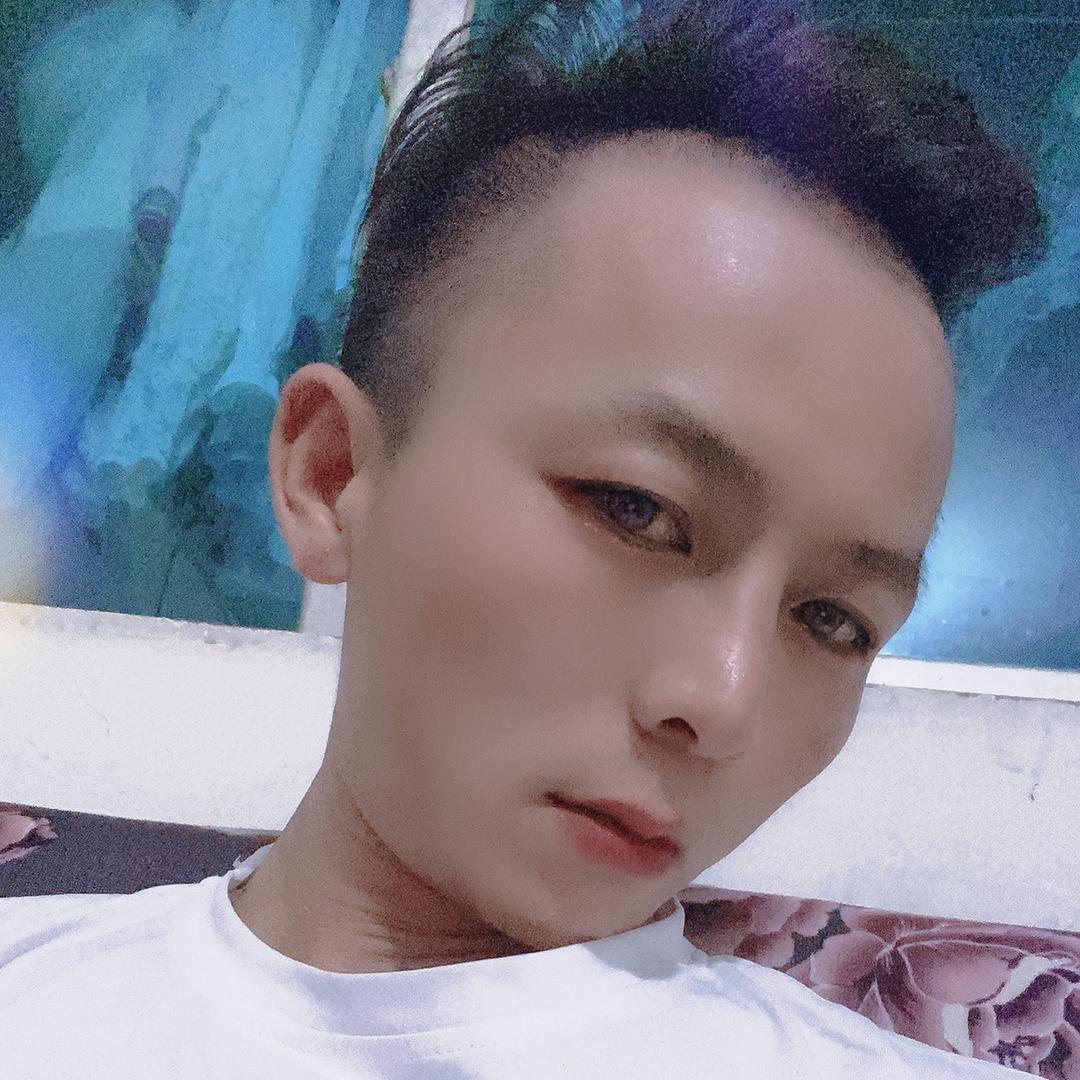 工地男孩【低谷期】