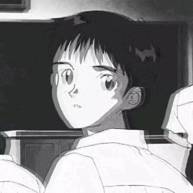 小凡踢球不敢对抗