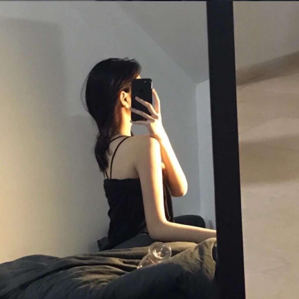 蓝什么呢♡
