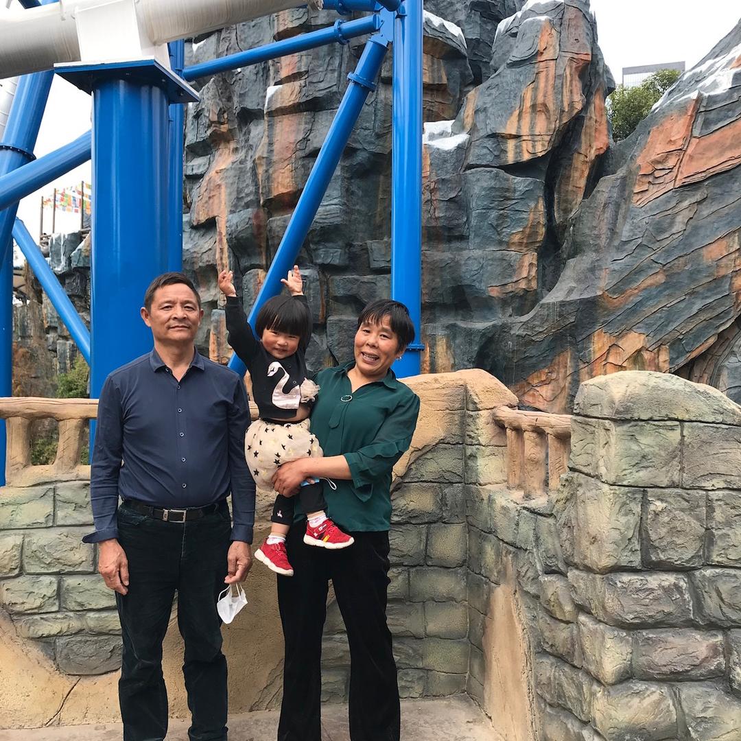 杨妙玲。  赞不过三