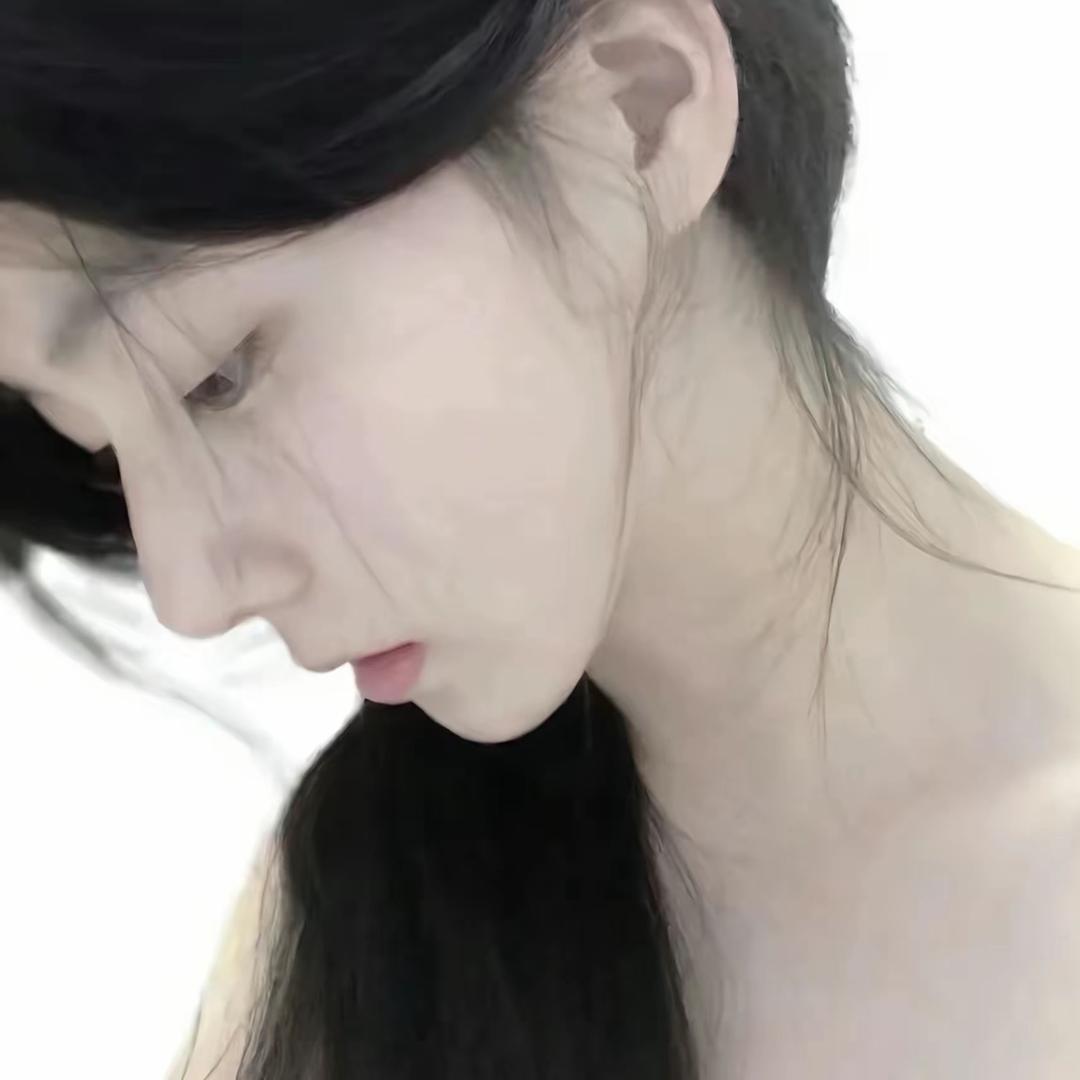 一只^y^