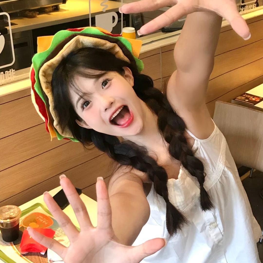 @小熊妮妮🐻