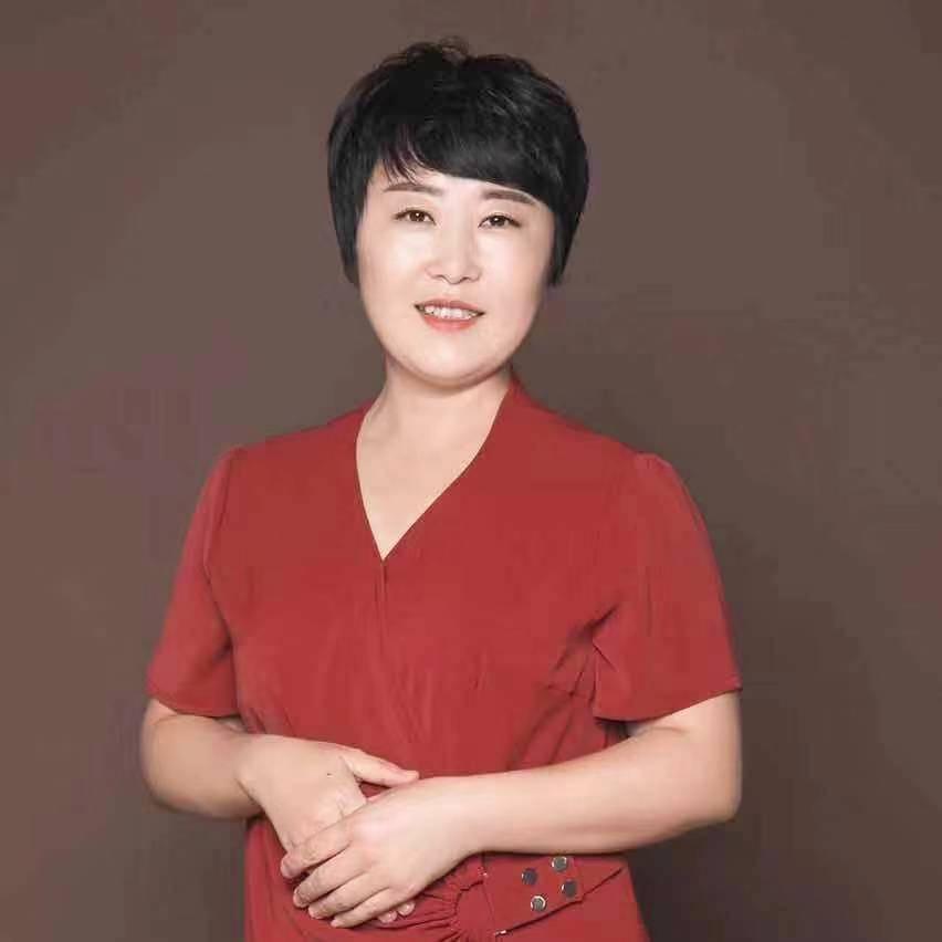 遵化正姿书写王老师