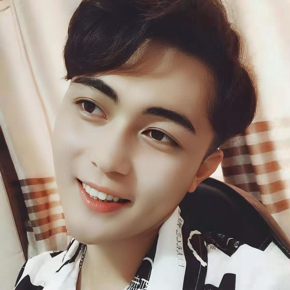 李公子👑平心静气