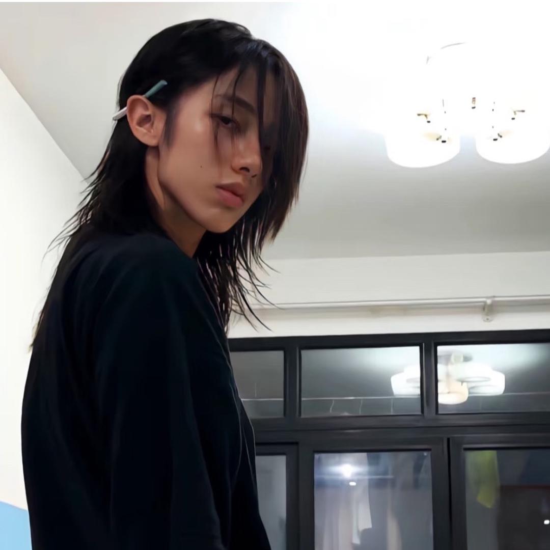 我不愿看到你流泪的眼睛