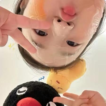 KiKi -