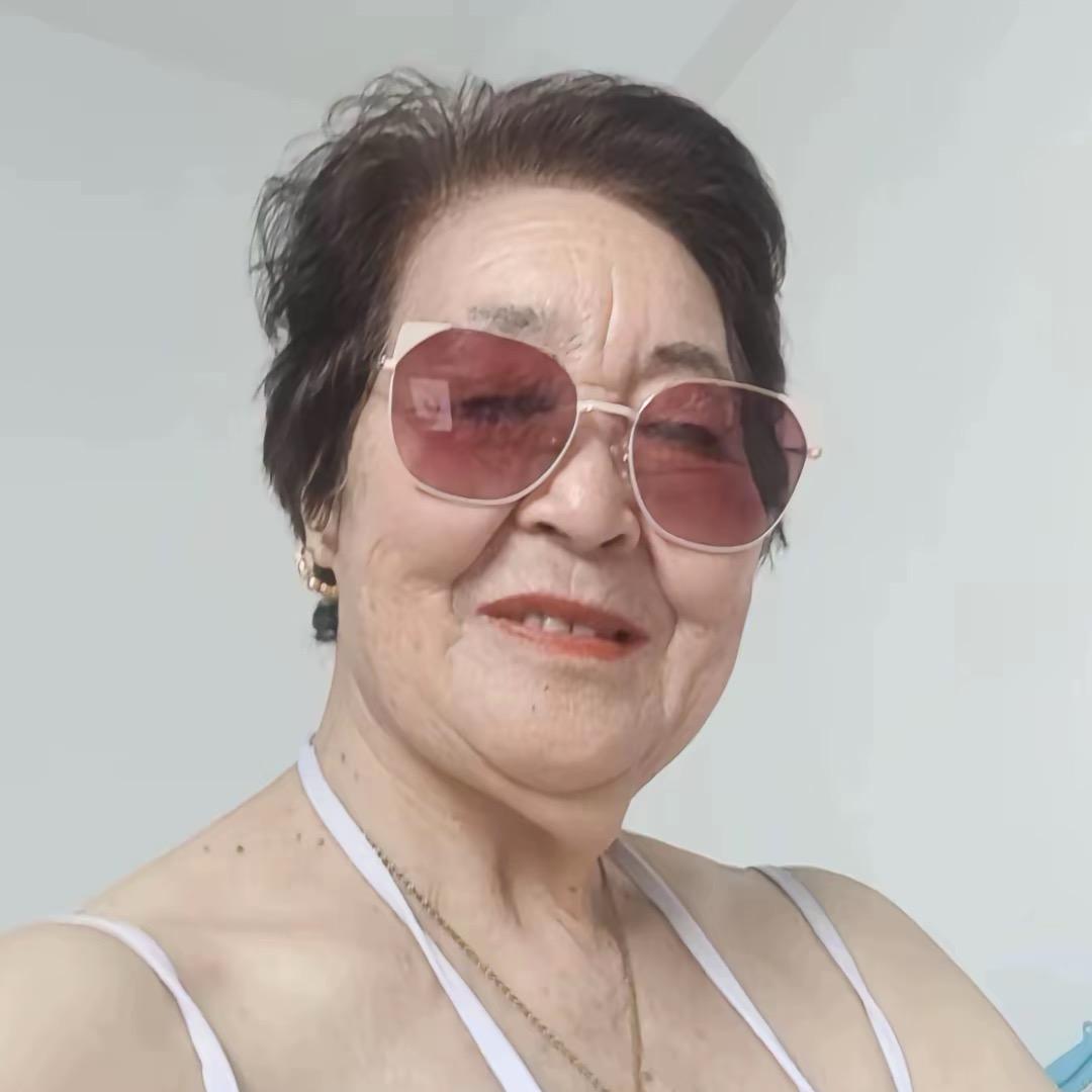 小姨巴图鲁
