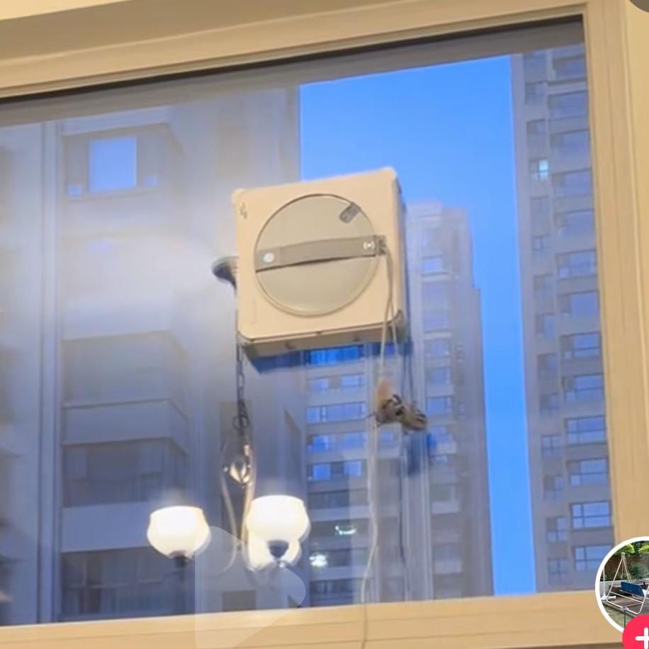 滑县小龙擦窗机器人