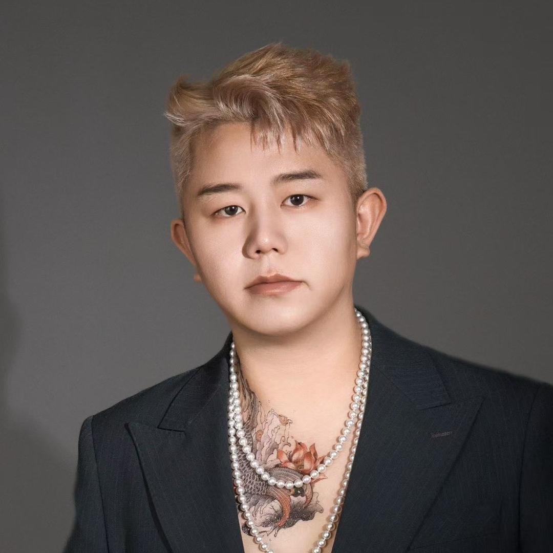发型改造师阿南