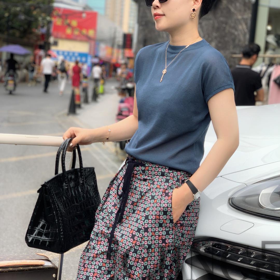 舞舞尧涵服饰授权号