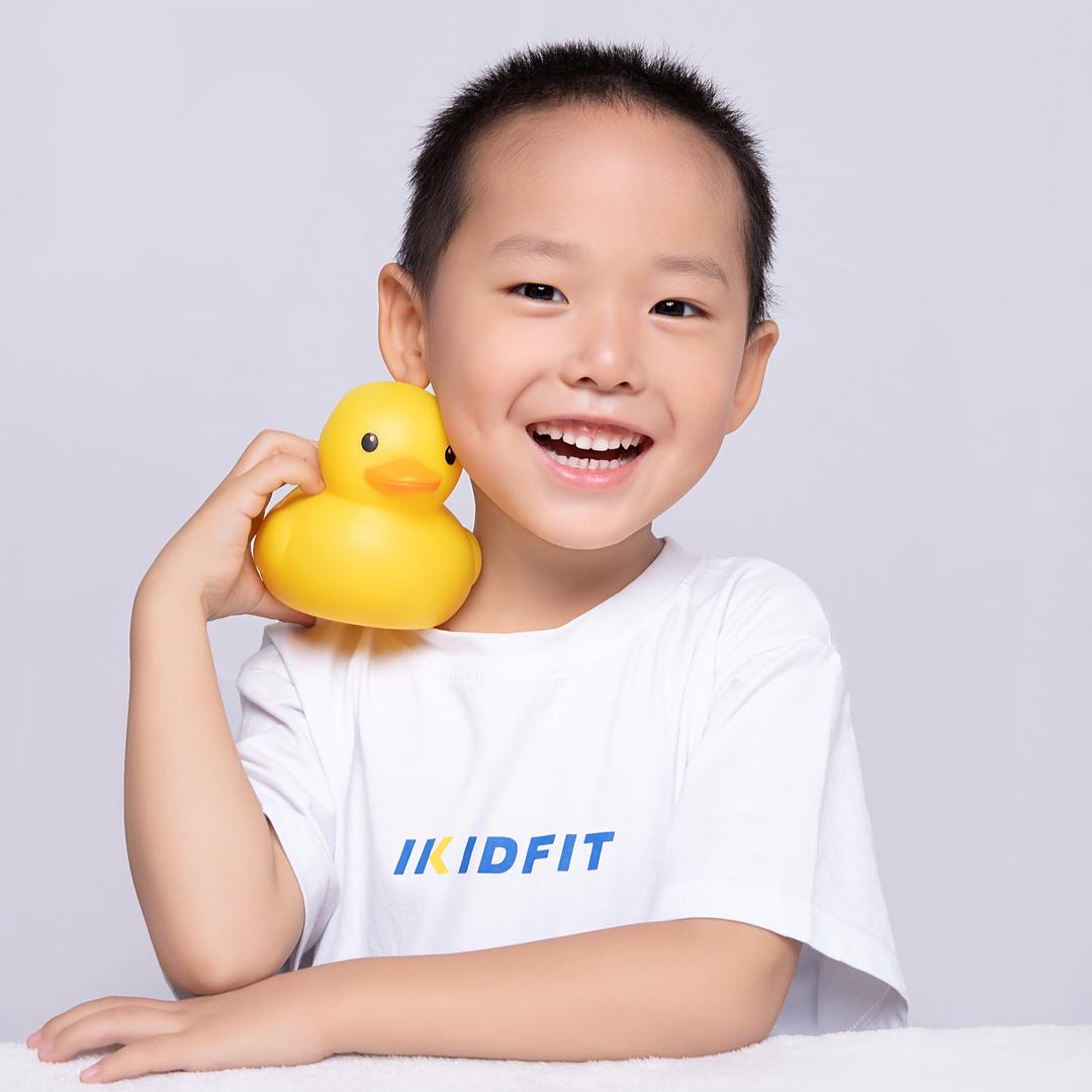 小小少年