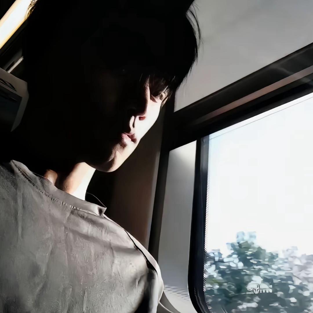 ㅤy