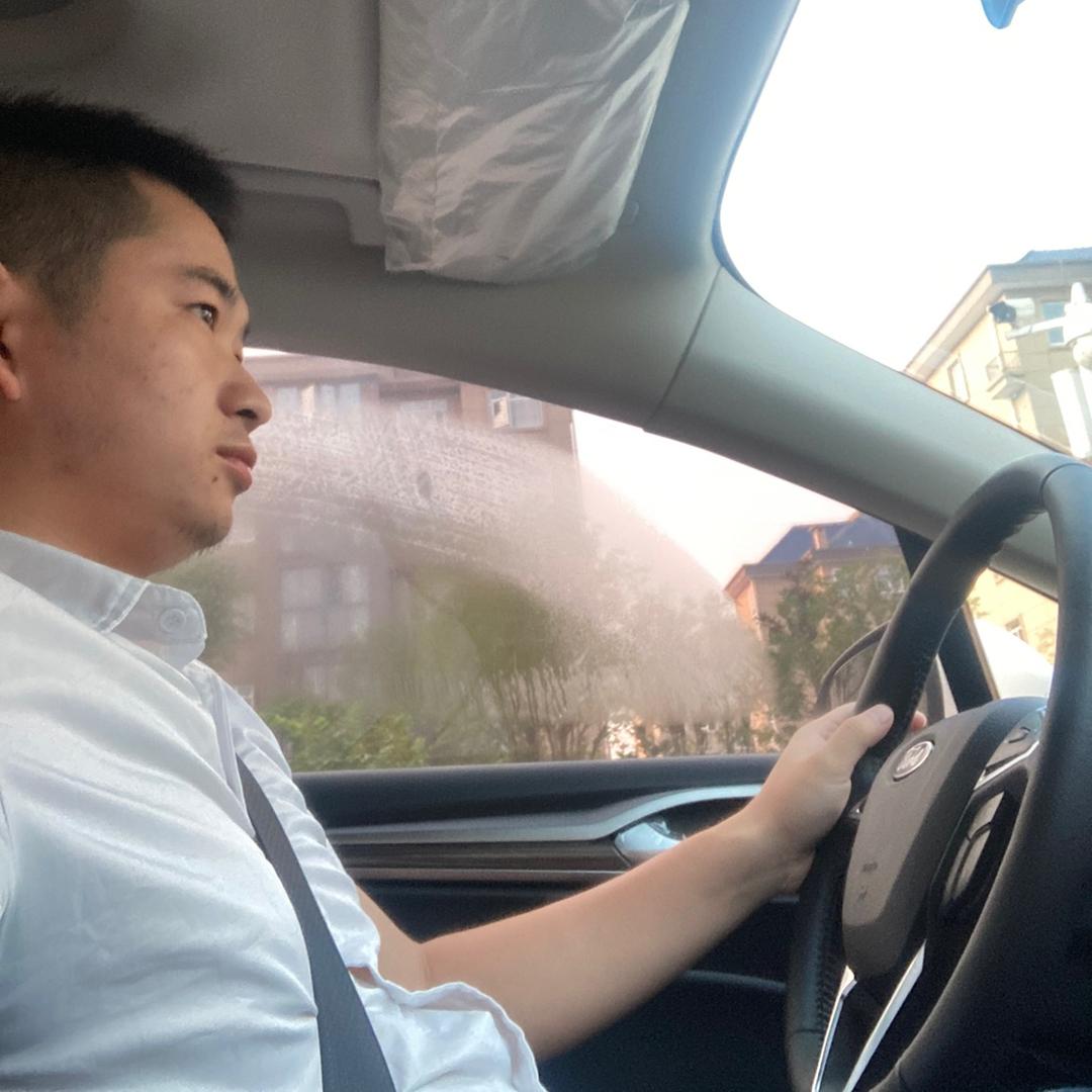 湖北半挂倒车第二名发哥
