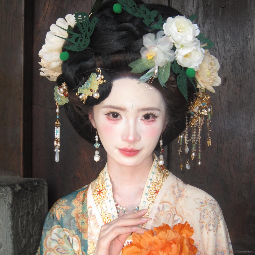 雨山间化妆师_如意