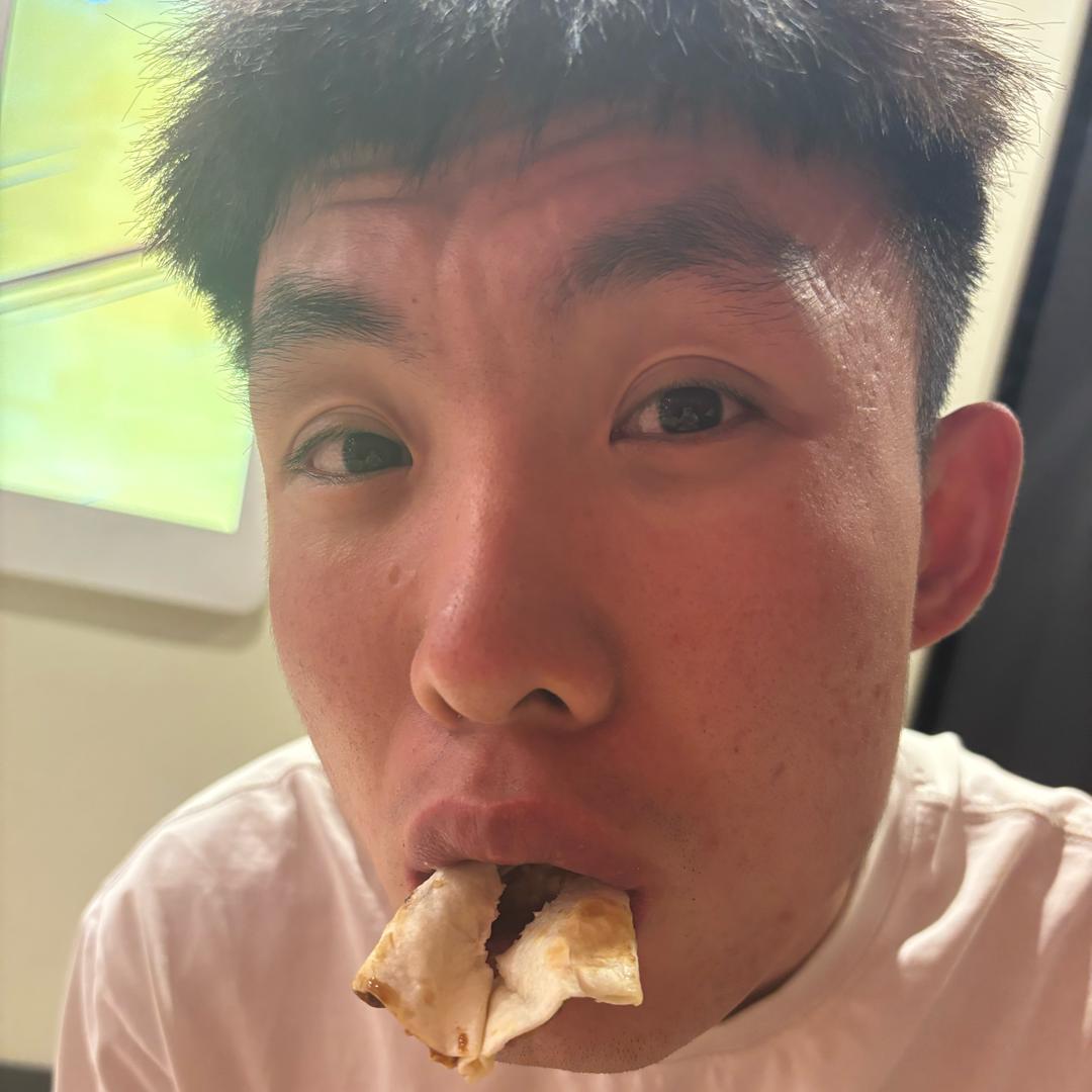 大金的小姨子🌸