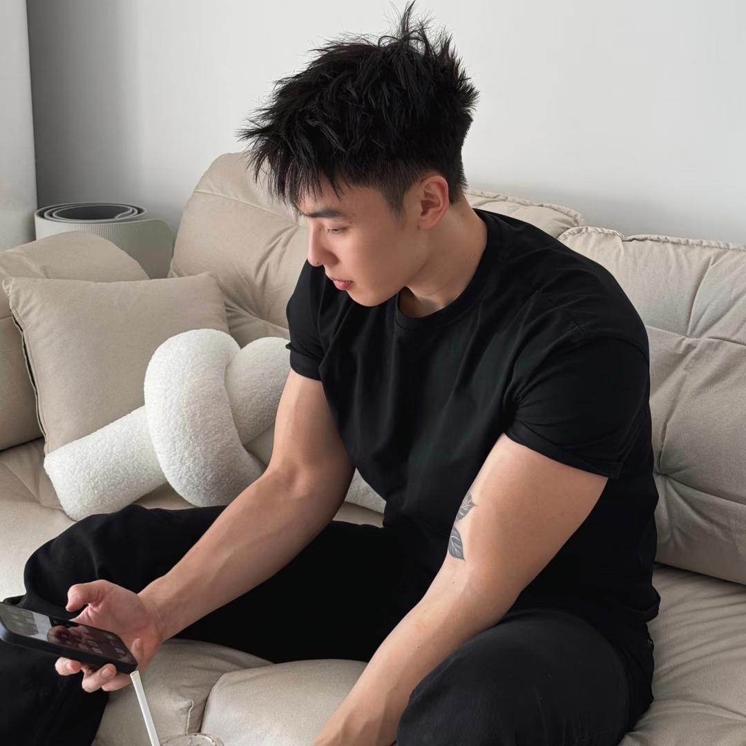 心碎小龙.