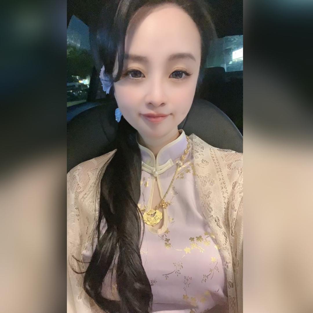 洛沫✨