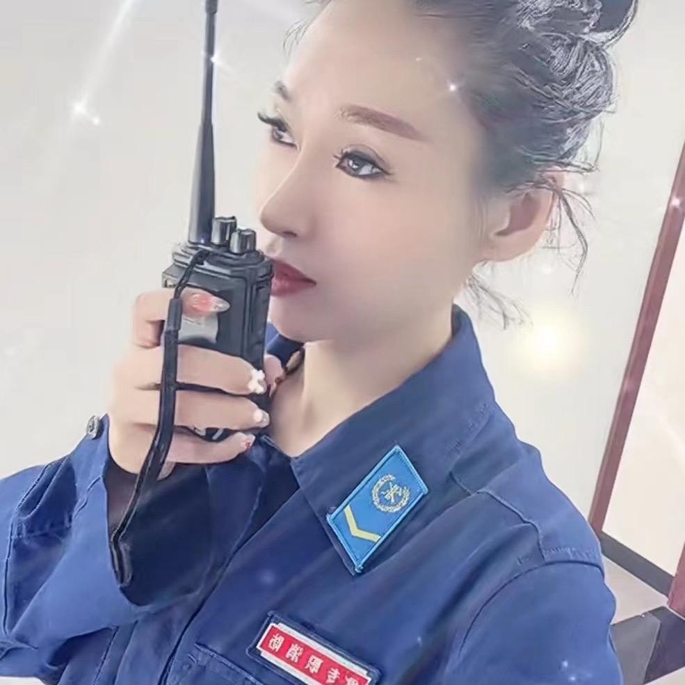 李清华