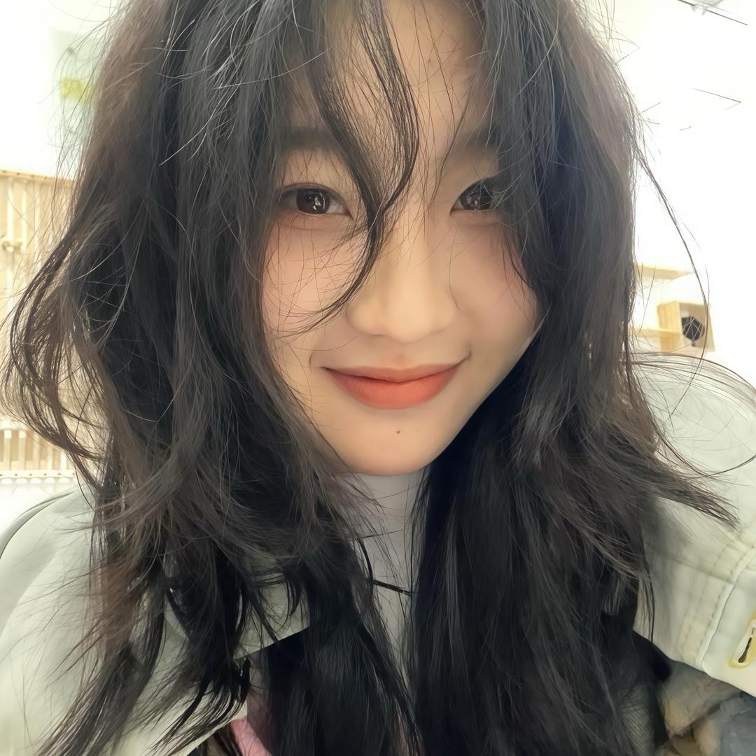 小蕊.