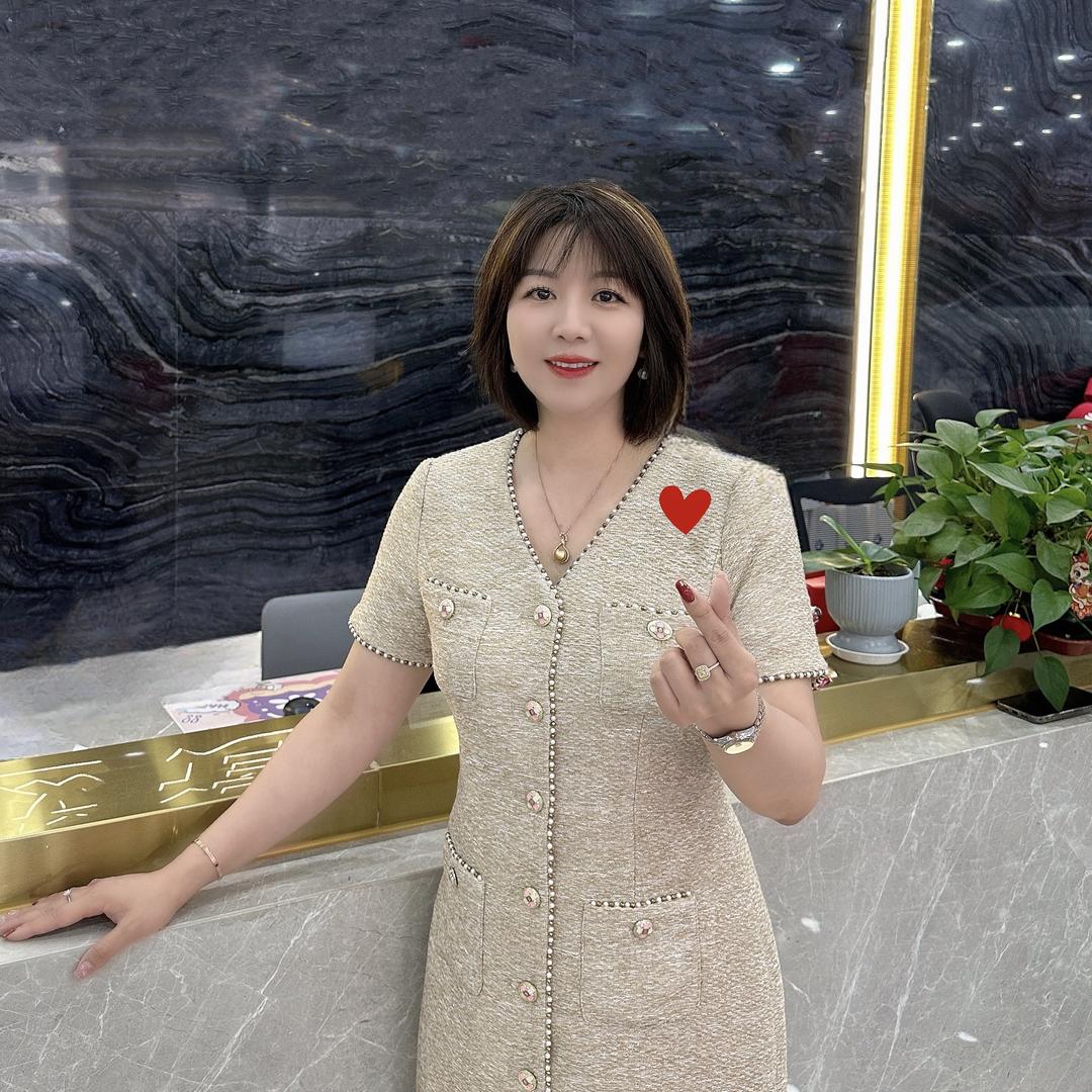 广州兴越汽车【网约车老板娘佳姐】