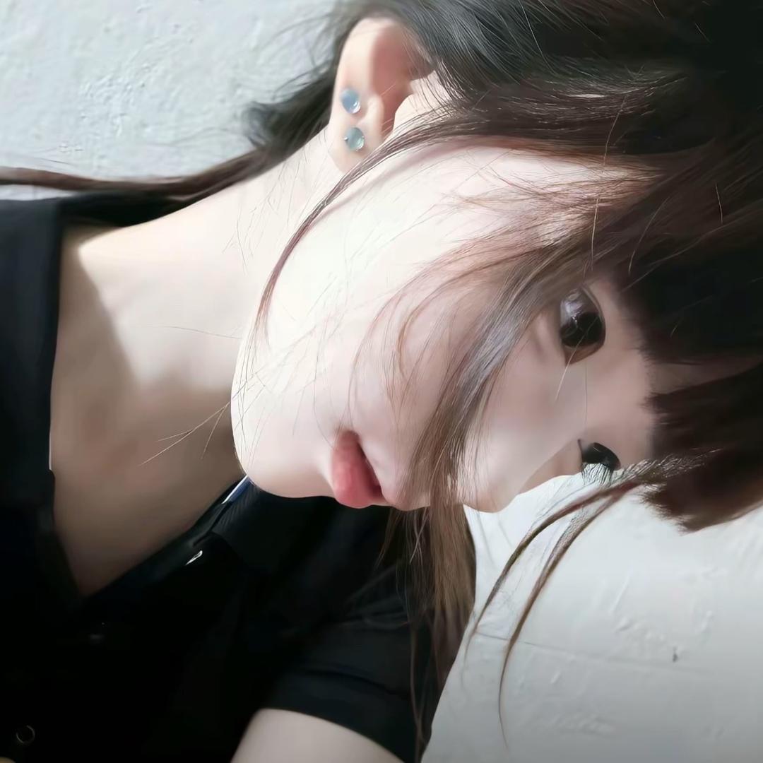 捏捏脸