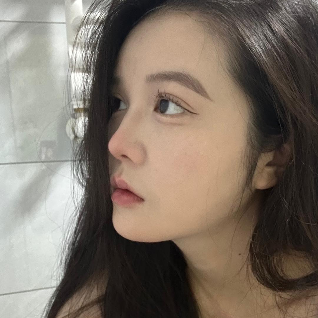 问题肌面诊师-雷雷