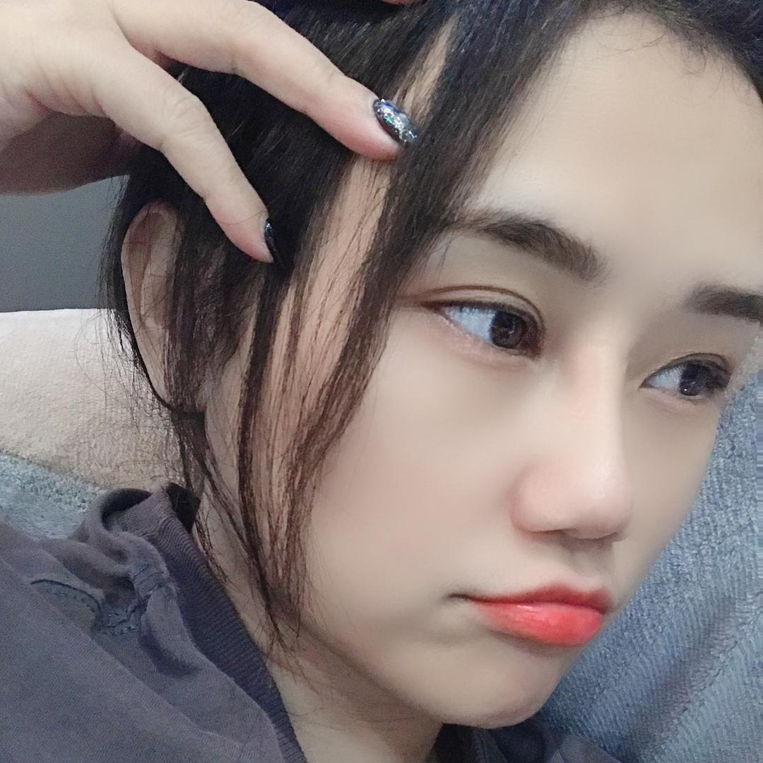 甜七七