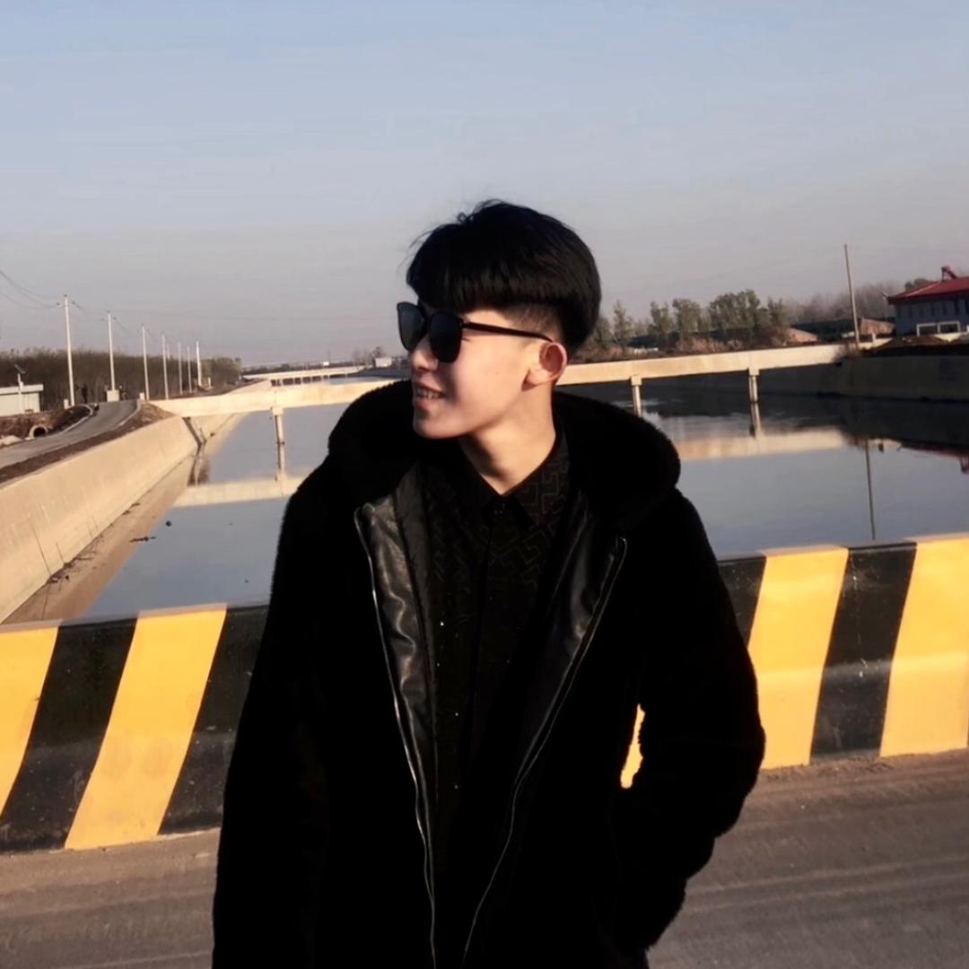 張 晓 斌🥺