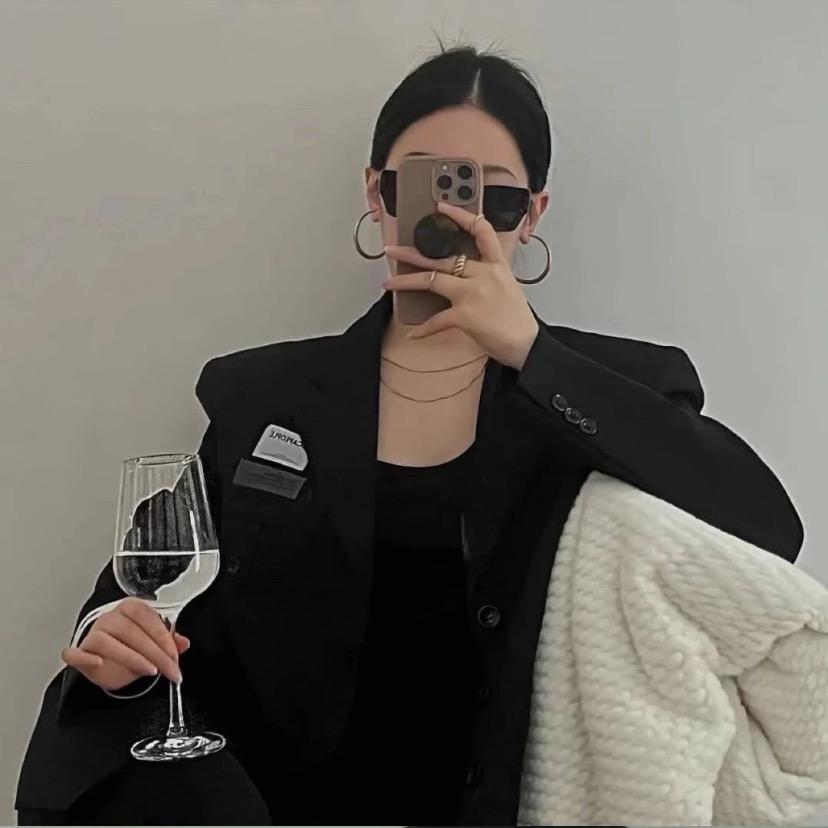 范范是个小戏精