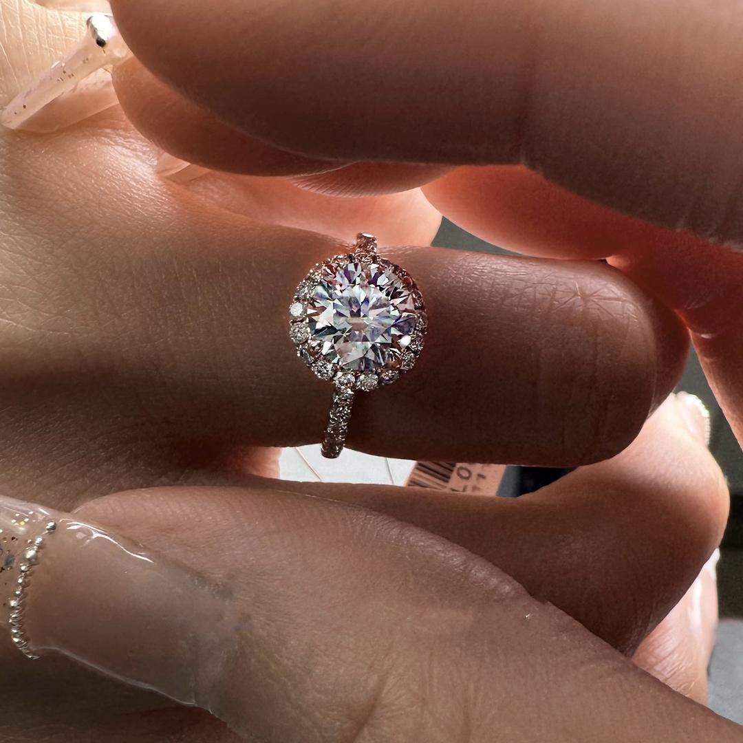 阿黛尔珠宝培育钻石