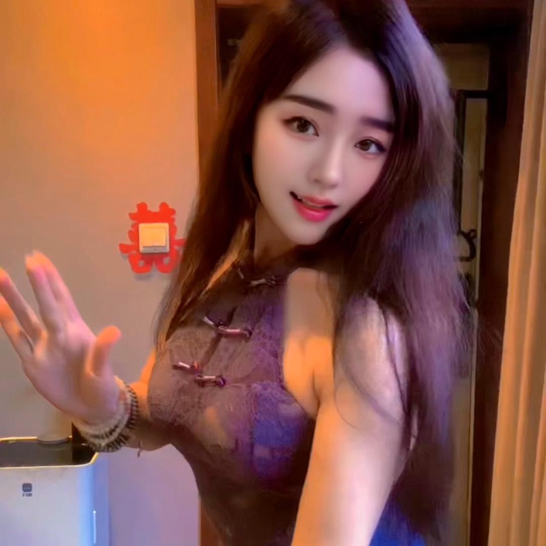 倾城吖