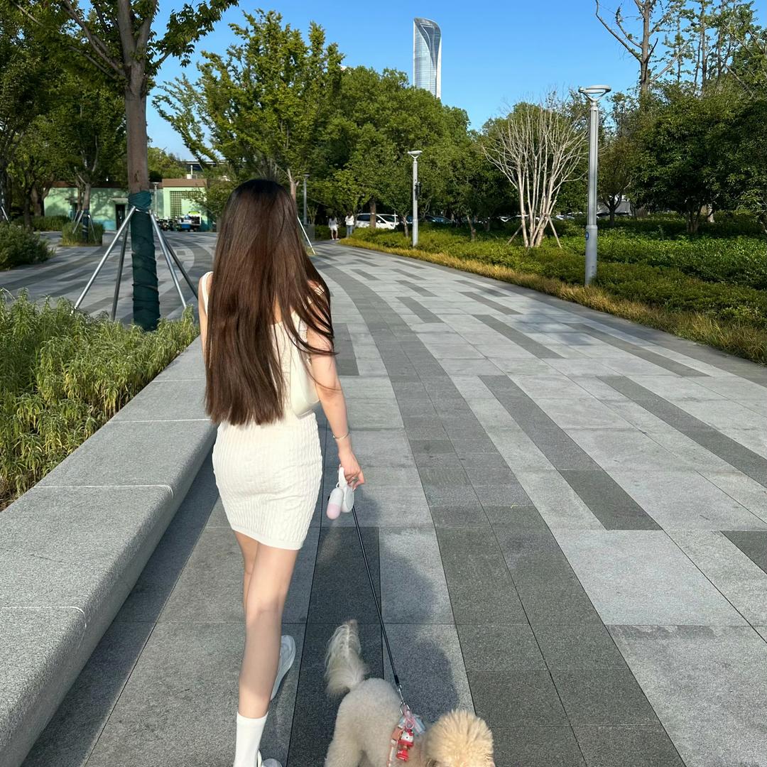 LUCKYSTUDIO潮玩社